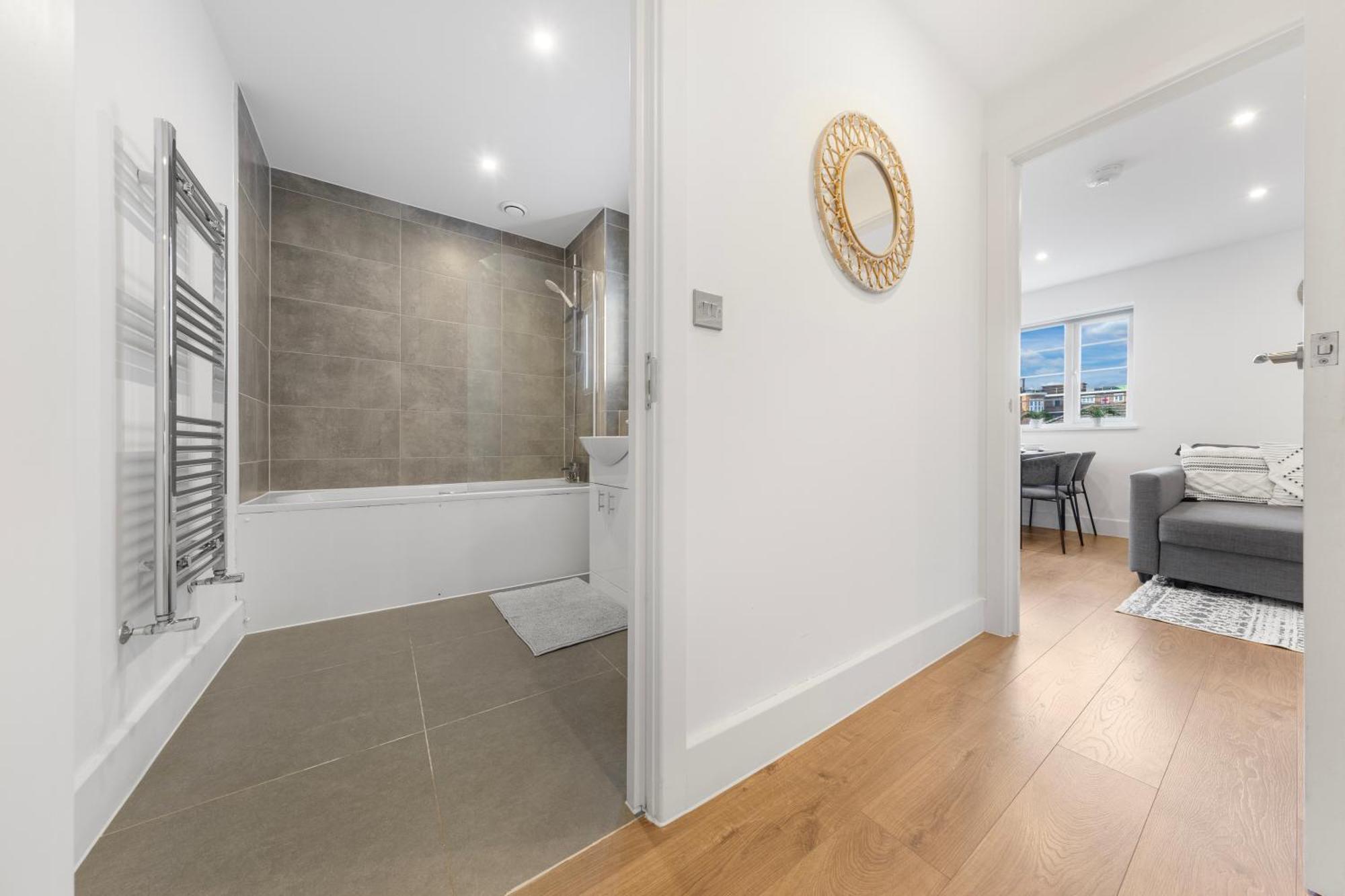 Stylish Nine Elms Vauxhall 1 Bedroom